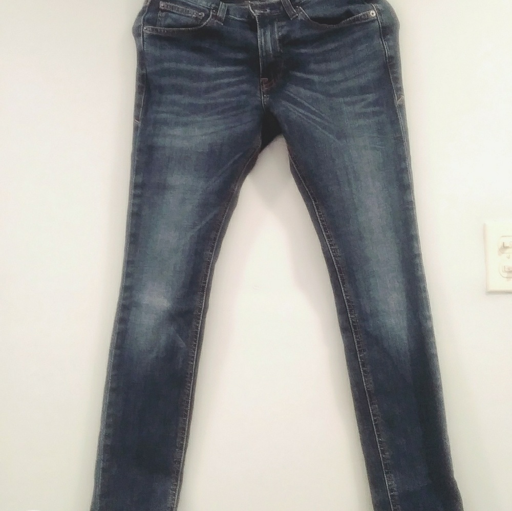 Cloths - Picture 3 of 8